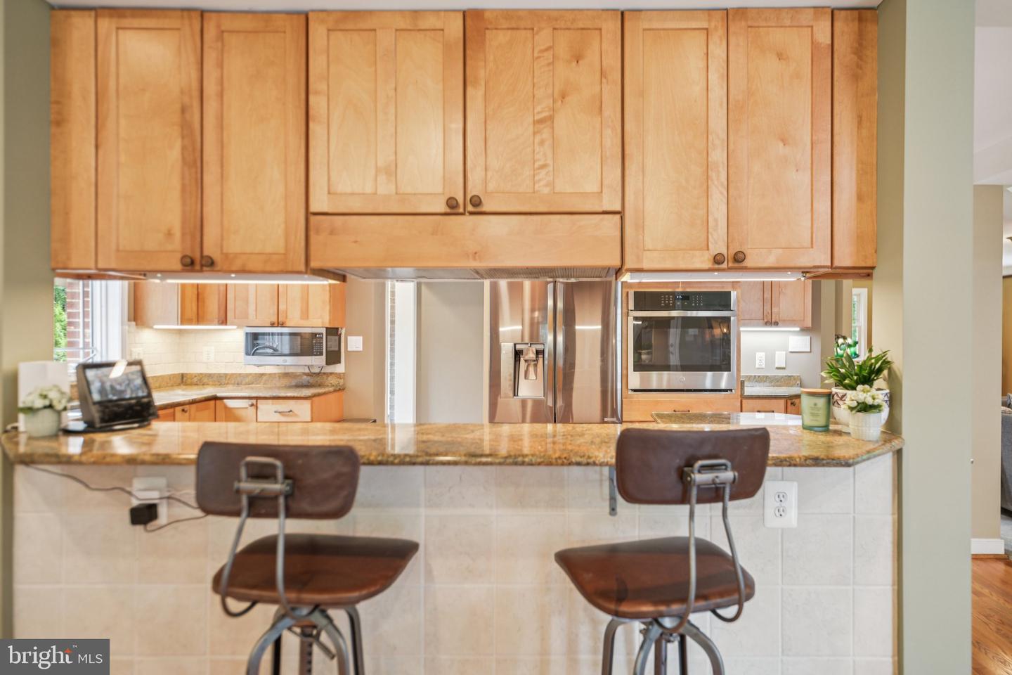 4725 SPRUCE AVE, FAIRFAX, Virginia 22030, 4 Bedrooms Bedrooms, ,4 BathroomsBathrooms,Residential,For sale,4725 SPRUCE AVE,VAFX2250046 MLS # VAFX2250046