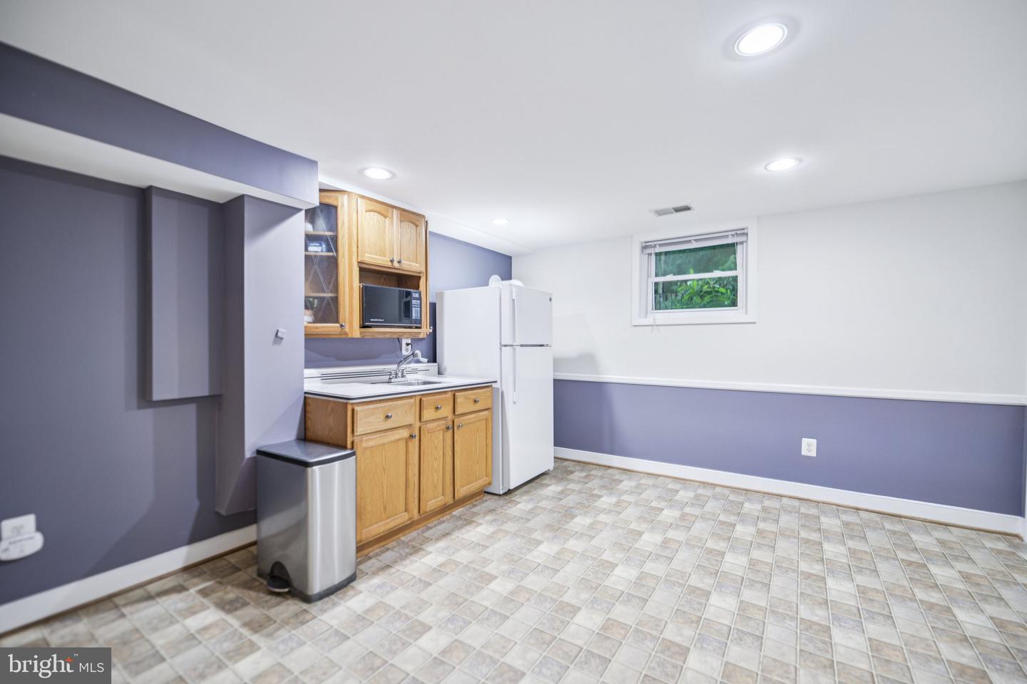 4725 SPRUCE AVE, FAIRFAX, Virginia 22030, 4 Bedrooms Bedrooms, ,4 BathroomsBathrooms,Residential,For sale,4725 SPRUCE AVE,VAFX2250046 MLS # VAFX2250046