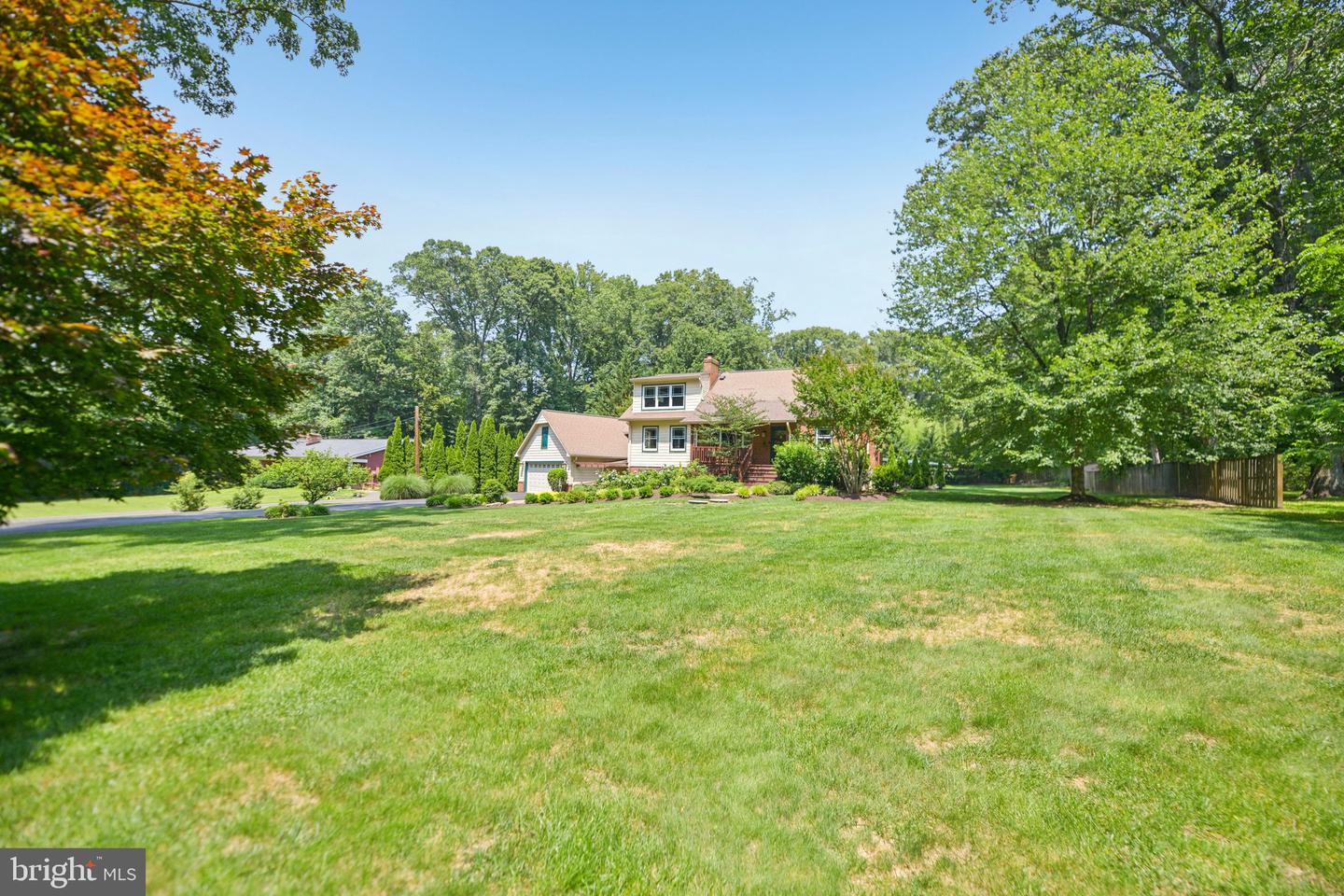 4725 SPRUCE AVE, FAIRFAX, Virginia 22030, 4 Bedrooms Bedrooms, ,4 BathroomsBathrooms,Residential,For sale,4725 SPRUCE AVE,VAFX2250046 MLS # VAFX2250046