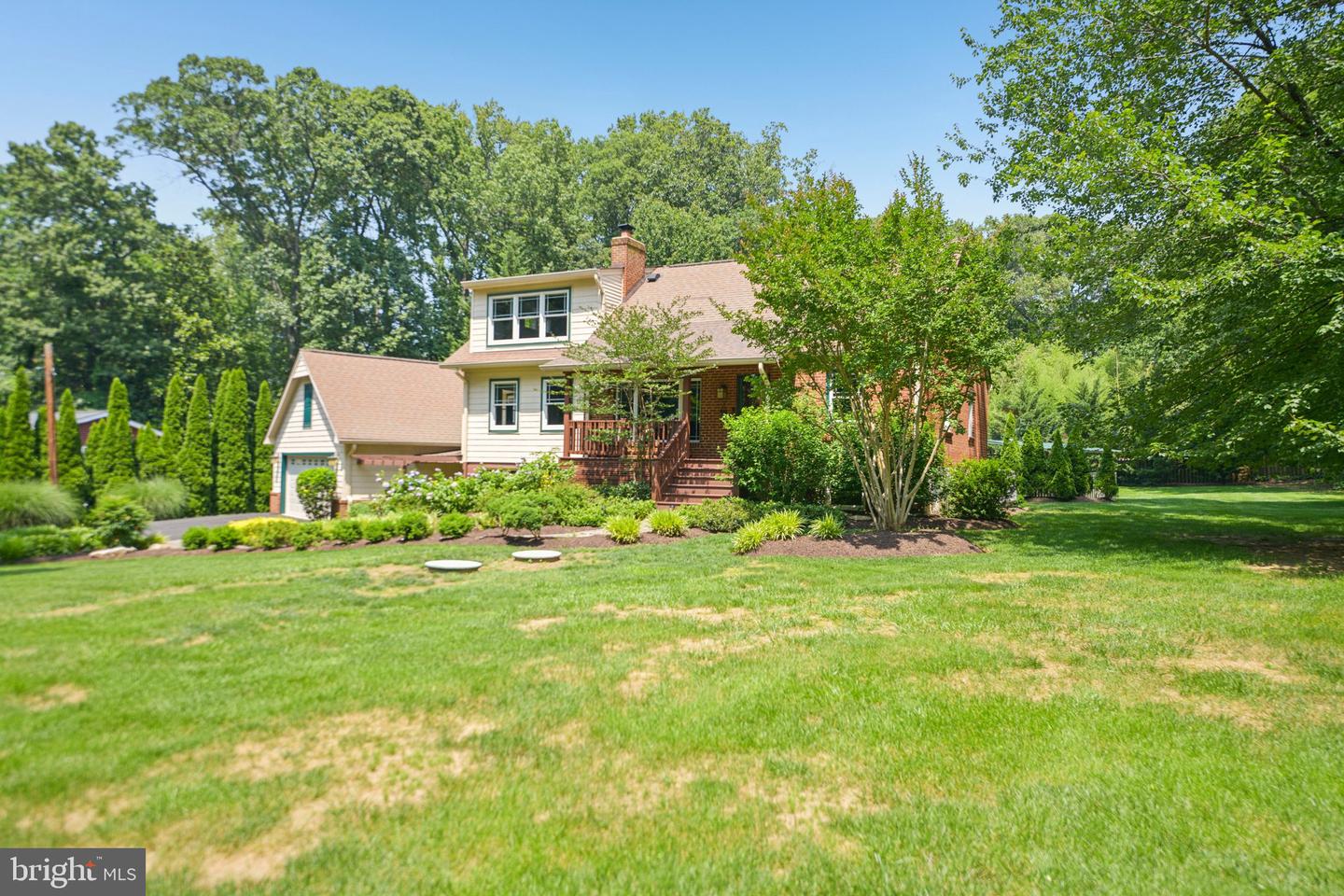 4725 SPRUCE AVE, FAIRFAX, Virginia 22030, 4 Bedrooms Bedrooms, ,4 BathroomsBathrooms,Residential,For sale,4725 SPRUCE AVE,VAFX2250046 MLS # VAFX2250046