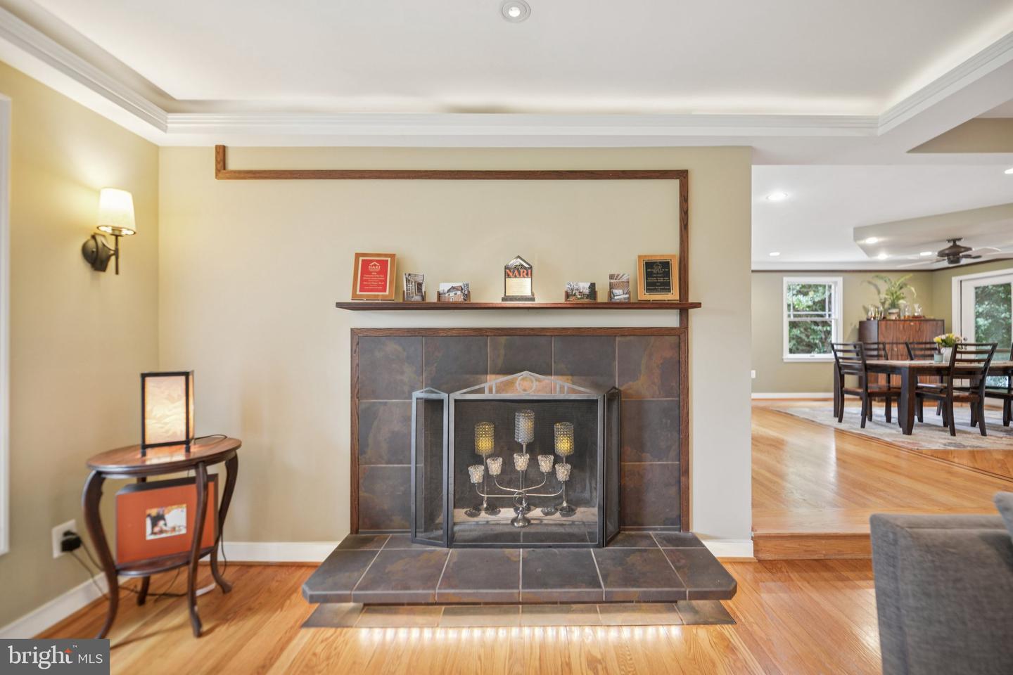 4725 SPRUCE AVE, FAIRFAX, Virginia 22030, 4 Bedrooms Bedrooms, ,4 BathroomsBathrooms,Residential,For sale,4725 SPRUCE AVE,VAFX2250046 MLS # VAFX2250046