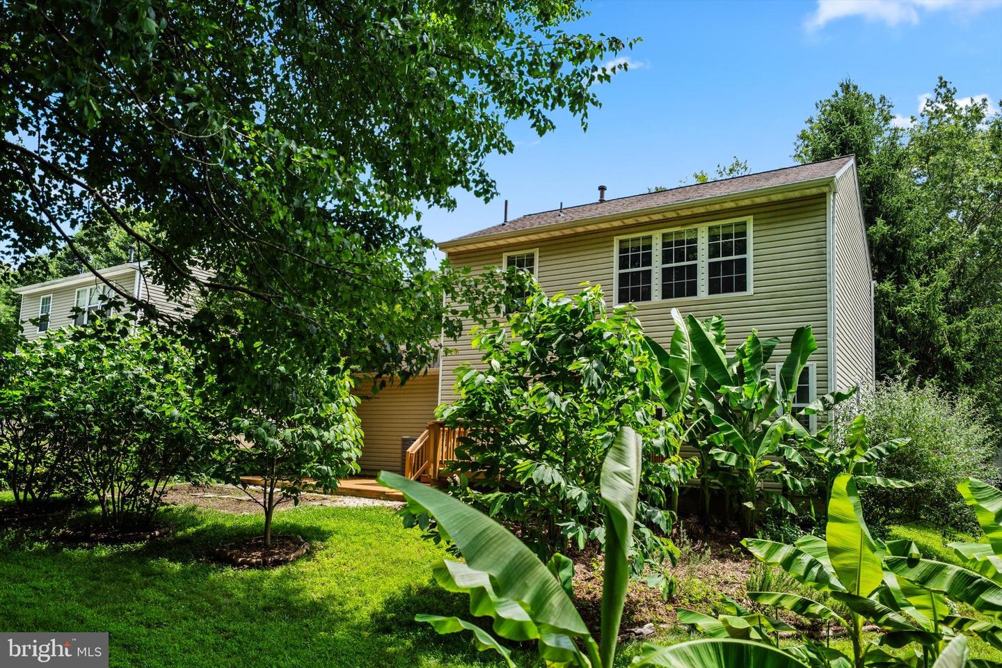 14908 SLIPPERY ELM CT, WOODBRIDGE, Virginia 22193, 3 Bedrooms Bedrooms, ,3 BathroomsBathrooms,Residential,For sale,14908 SLIPPERY ELM CT,VAPW2097884 MLS # VAPW2097884