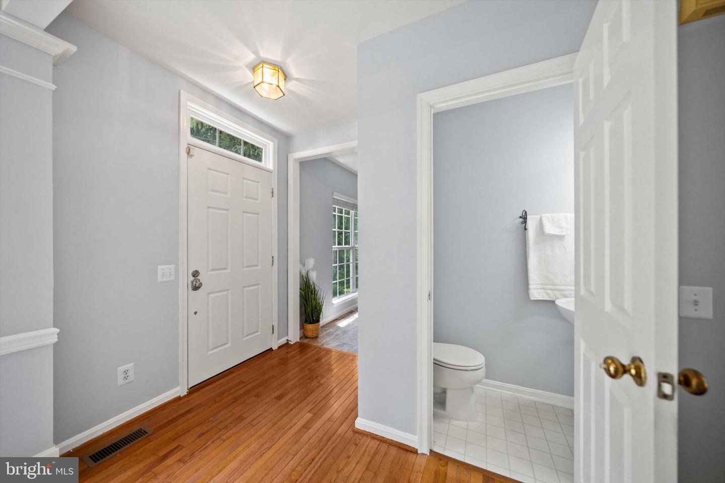 14908 SLIPPERY ELM CT, WOODBRIDGE, Virginia 22193, 3 Bedrooms Bedrooms, ,3 BathroomsBathrooms,Residential,For sale,14908 SLIPPERY ELM CT,VAPW2097884 MLS # VAPW2097884
