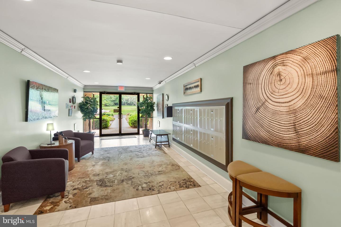 3031 BORGE ST #205, OAKTON, Virginia 22124, 2 Bedrooms Bedrooms, ,1 BathroomBathrooms,Residential,For sale,3031 BORGE ST #205,VAFX2250208 MLS # VAFX2250208