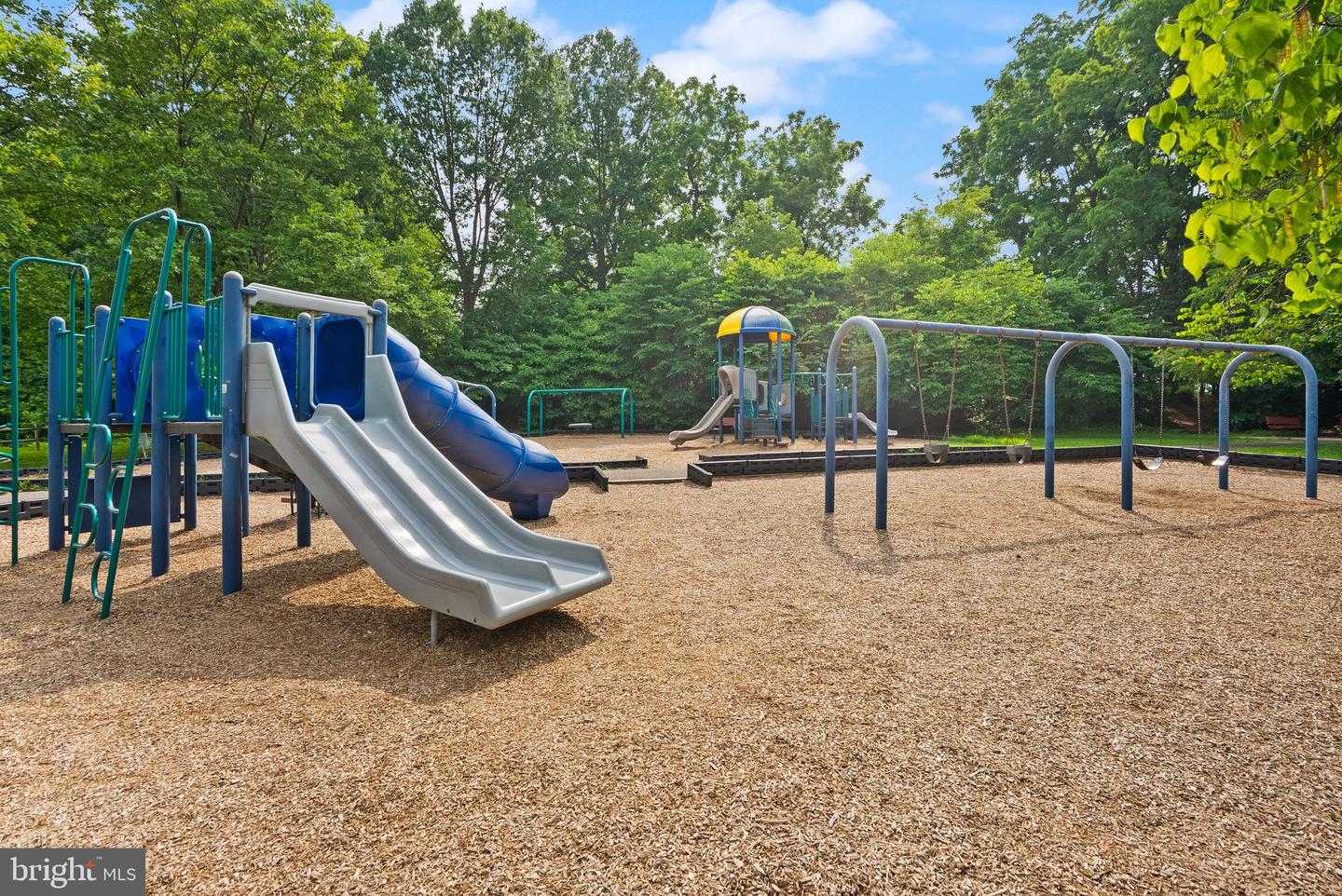 3031 BORGE ST #205, OAKTON, Virginia 22124, 2 Bedrooms Bedrooms, ,1 BathroomBathrooms,Residential,For sale,3031 BORGE ST #205,VAFX2250208 MLS # VAFX2250208