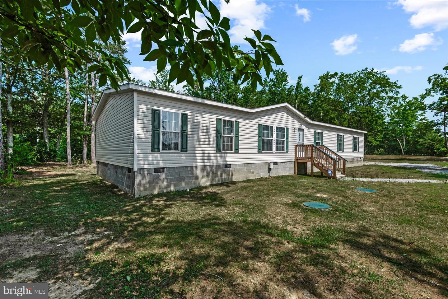 942 MONTE VERDE RD, CENTER CROSS, Virginia 22437, 3 Bedrooms Bedrooms, ,2 BathroomsBathrooms,Residential,For sale,942 MONTE VERDE RD,VAES2000910 MLS # VAES2000910