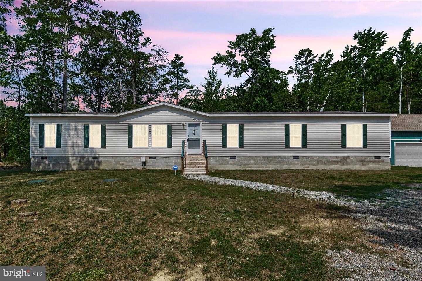 942 MONTE VERDE RD, CENTER CROSS, Virginia 22437, 3 Bedrooms Bedrooms, ,2 BathroomsBathrooms,Residential,For sale,942 MONTE VERDE RD,VAES2000910 MLS # VAES2000910