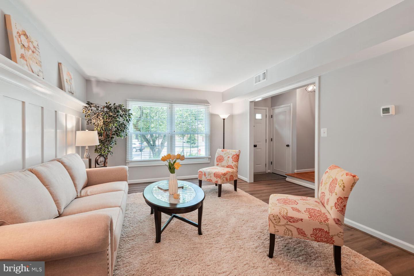 6009 WATERBURY CT, SPRINGFIELD, Virginia 22152, 2 Bedrooms Bedrooms, ,1 BathroomBathrooms,Residential,For sale,6009 WATERBURY CT,VAFX2250330 MLS # VAFX2250330
