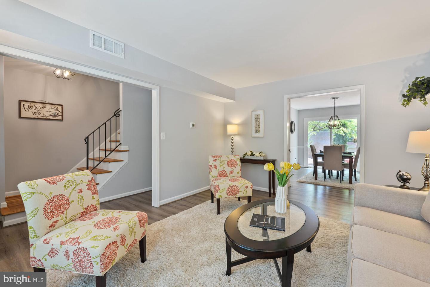 6009 WATERBURY CT, SPRINGFIELD, Virginia 22152, 2 Bedrooms Bedrooms, ,1 BathroomBathrooms,Residential,For sale,6009 WATERBURY CT,VAFX2250330 MLS # VAFX2250330