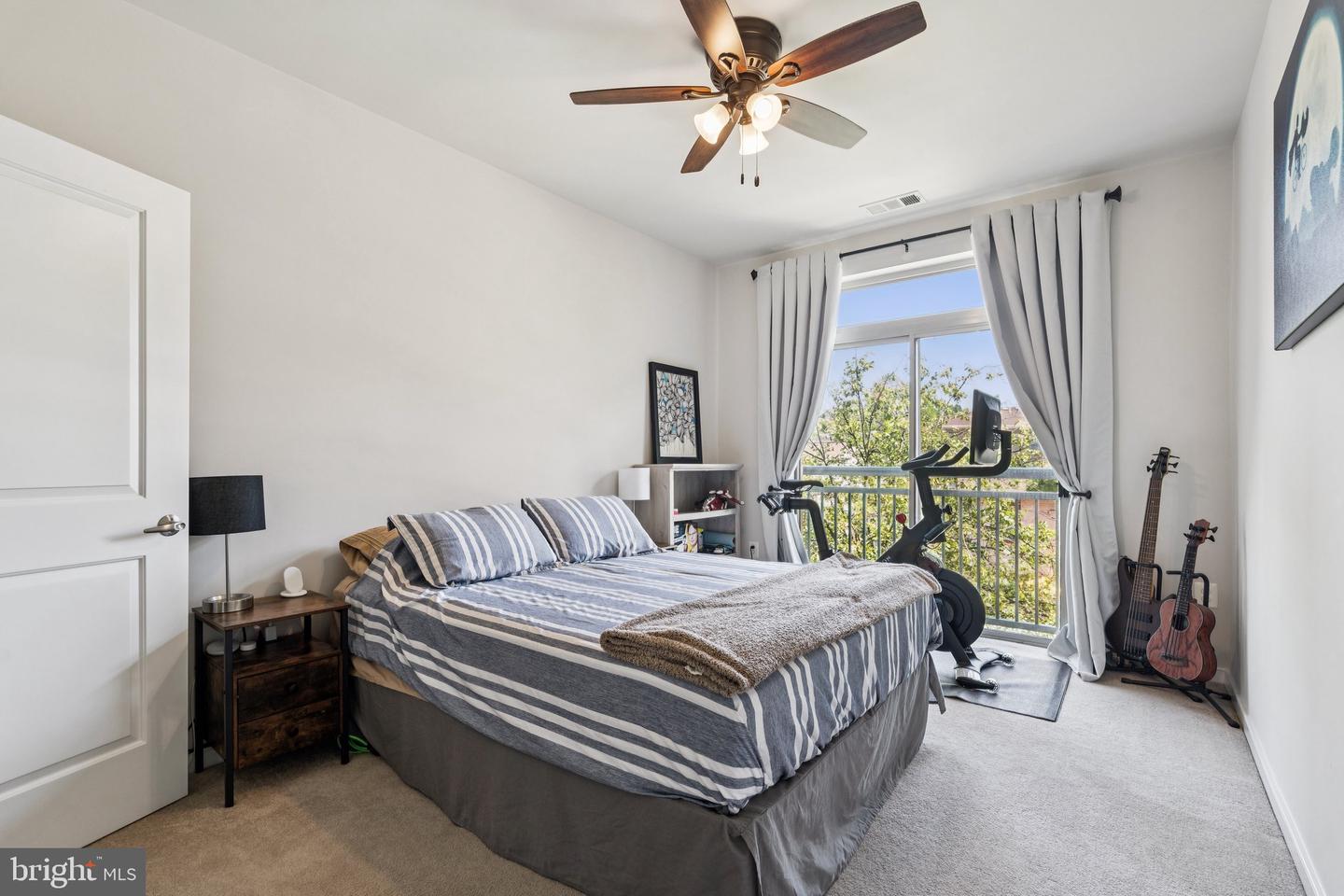 2200 N WESTMORELAND ST #202, ARLINGTON, Virginia 22213, 1 Bedroom Bedrooms, ,1 BathroomBathrooms,Residential,For sale,2200 N WESTMORELAND ST #202,VAAR2059822 MLS # VAAR2059822