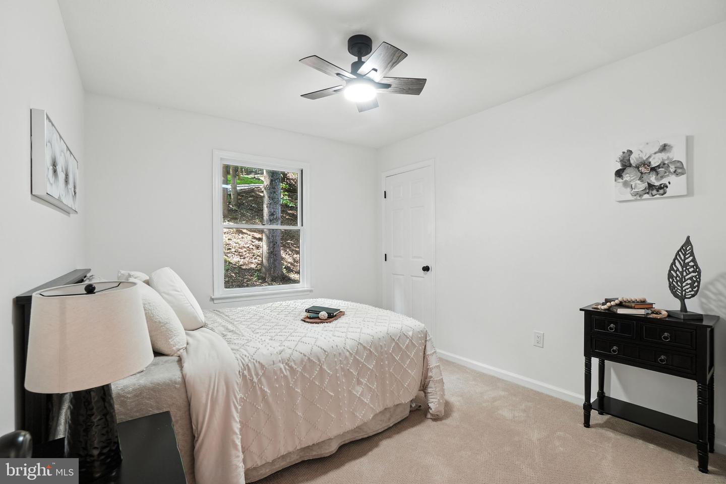 81 BANSHEE LN, LINDEN, Virginia 22642, 4 Bedrooms Bedrooms, ,3 BathroomsBathrooms,Residential,For sale,81 BANSHEE LN,VAWR2011568 MLS # VAWR2011568