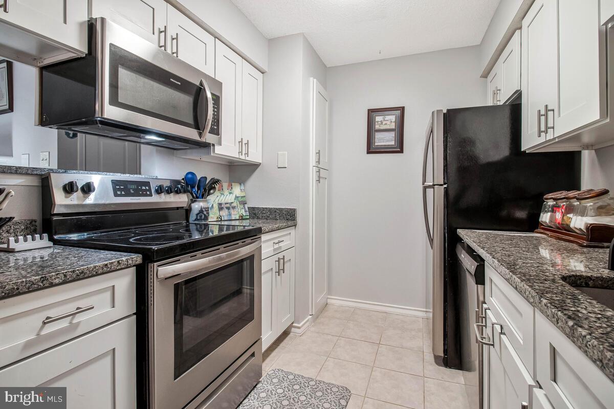1515 LINCOLN WAY #304B, MCLEAN, Virginia 22102, 1 Bedroom Bedrooms, 5 Rooms Rooms,1 BathroomBathrooms,Residential,For sale,1515 LINCOLN WAY #304B,VAFX2250450 MLS # VAFX2250450