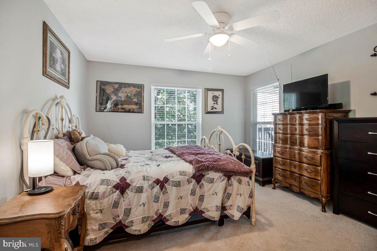 1515 LINCOLN WAY #304B, MCLEAN, Virginia 22102, 1 Bedroom Bedrooms, 5 Rooms Rooms,1 BathroomBathrooms,Residential,For sale,1515 LINCOLN WAY #304B,VAFX2250450 MLS # VAFX2250450