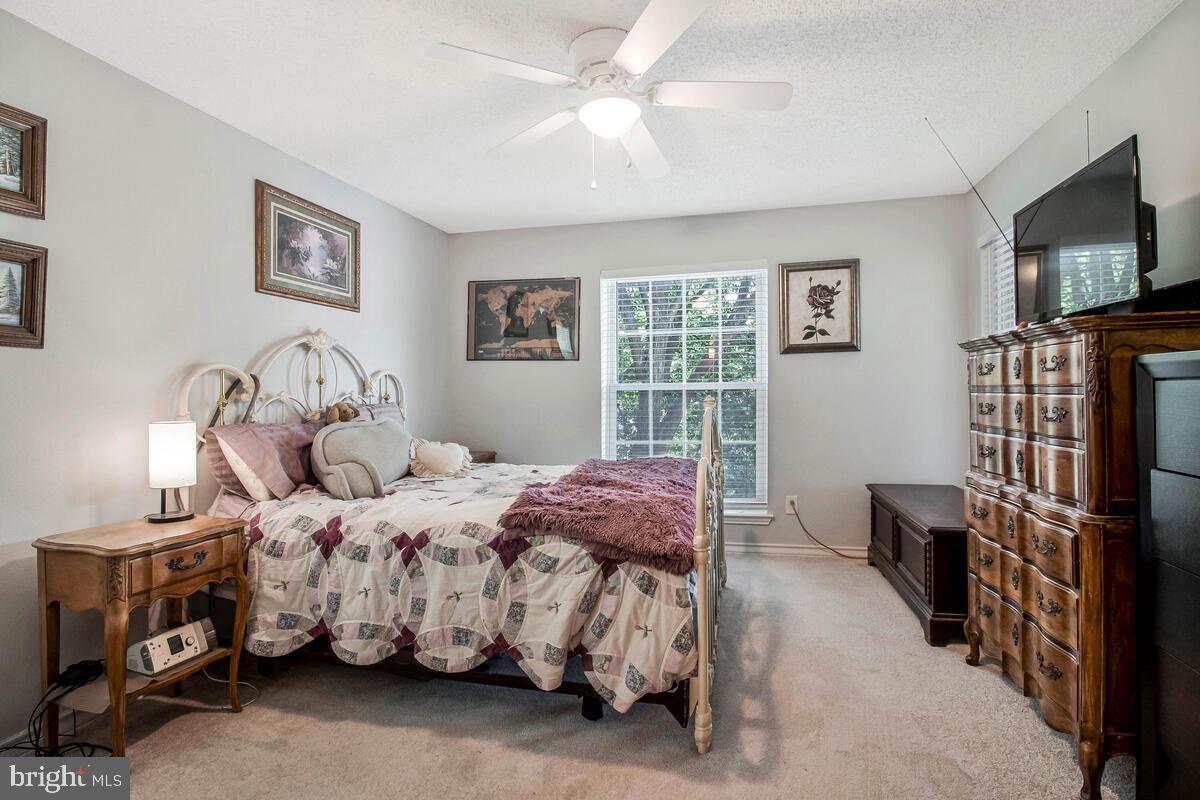 1515 LINCOLN WAY #304B, MCLEAN, Virginia 22102, 1 Bedroom Bedrooms, 5 Rooms Rooms,1 BathroomBathrooms,Residential,For sale,1515 LINCOLN WAY #304B,VAFX2250450 MLS # VAFX2250450