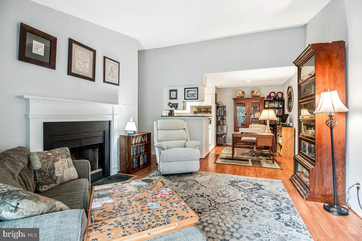 1515 LINCOLN WAY #304B, MCLEAN, Virginia 22102, 1 Bedroom Bedrooms, 5 Rooms Rooms,1 BathroomBathrooms,Residential,For sale,1515 LINCOLN WAY #304B,VAFX2250450 MLS # VAFX2250450