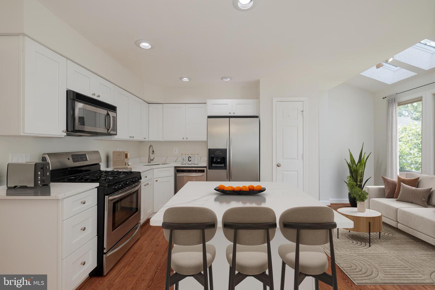 6110 JOUST LN, ALEXANDRIA, Virginia 22315, 3 Bedrooms Bedrooms, ,3 BathroomsBathrooms,Residential,For sale,6110 JOUST LN,VAFX2250466 MLS # VAFX2250466