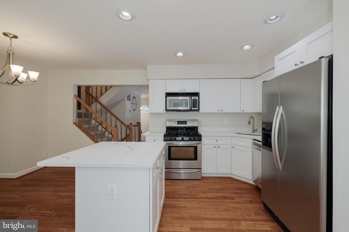 6110 JOUST LN, ALEXANDRIA, Virginia 22315, 3 Bedrooms Bedrooms, ,3 BathroomsBathrooms,Residential,For sale,6110 JOUST LN,VAFX2250466 MLS # VAFX2250466