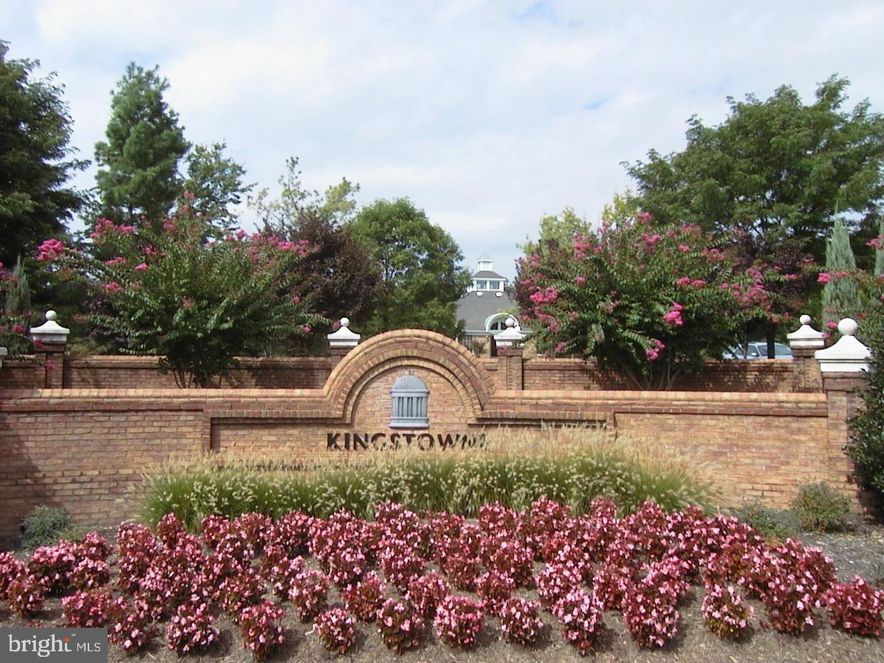 6110 JOUST LN, ALEXANDRIA, Virginia 22315, 3 Bedrooms Bedrooms, ,3 BathroomsBathrooms,Residential,For sale,6110 JOUST LN,VAFX2250466 MLS # VAFX2250466
