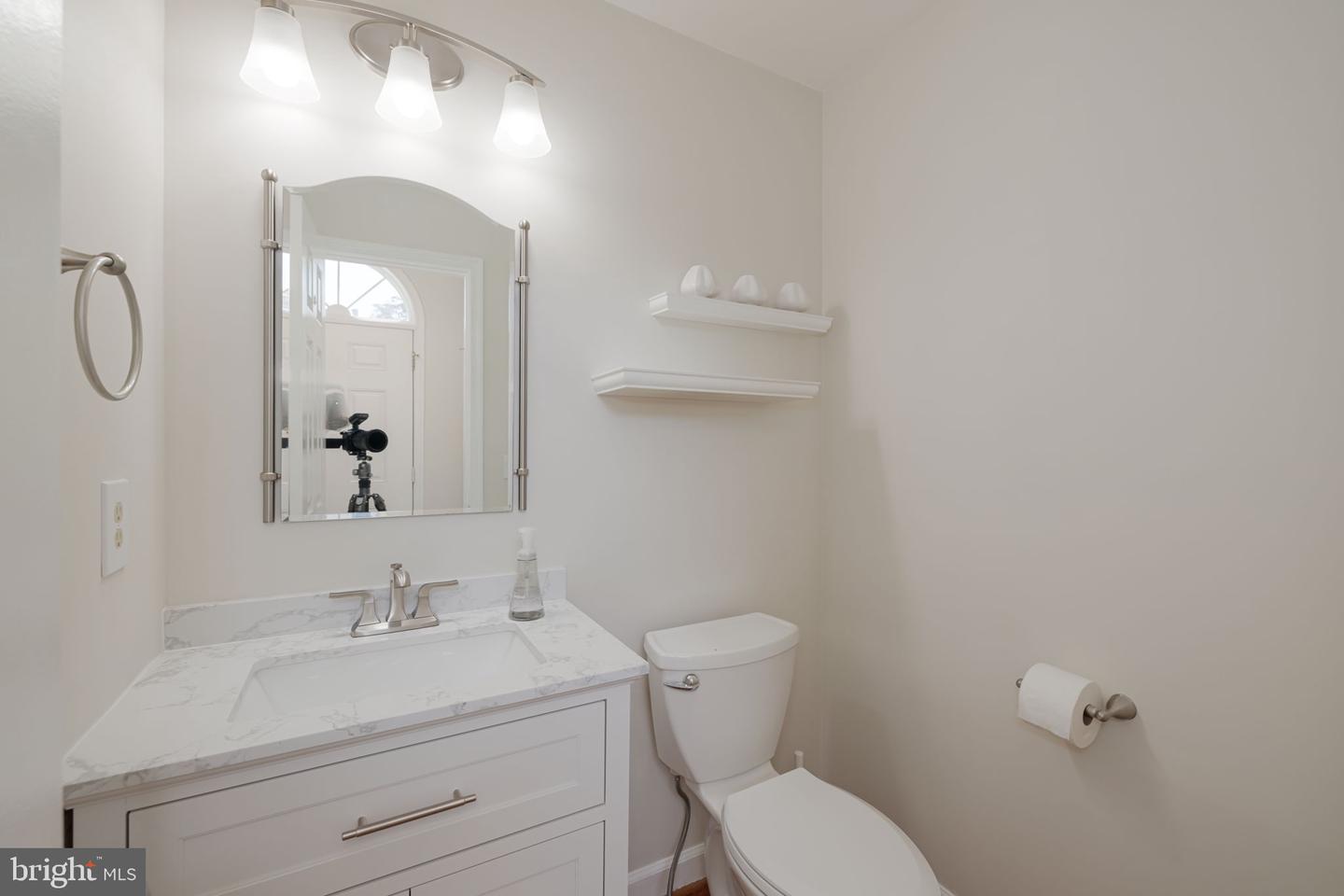 6110 JOUST LN, ALEXANDRIA, Virginia 22315, 3 Bedrooms Bedrooms, ,3 BathroomsBathrooms,Residential,For sale,6110 JOUST LN,VAFX2250466 MLS # VAFX2250466