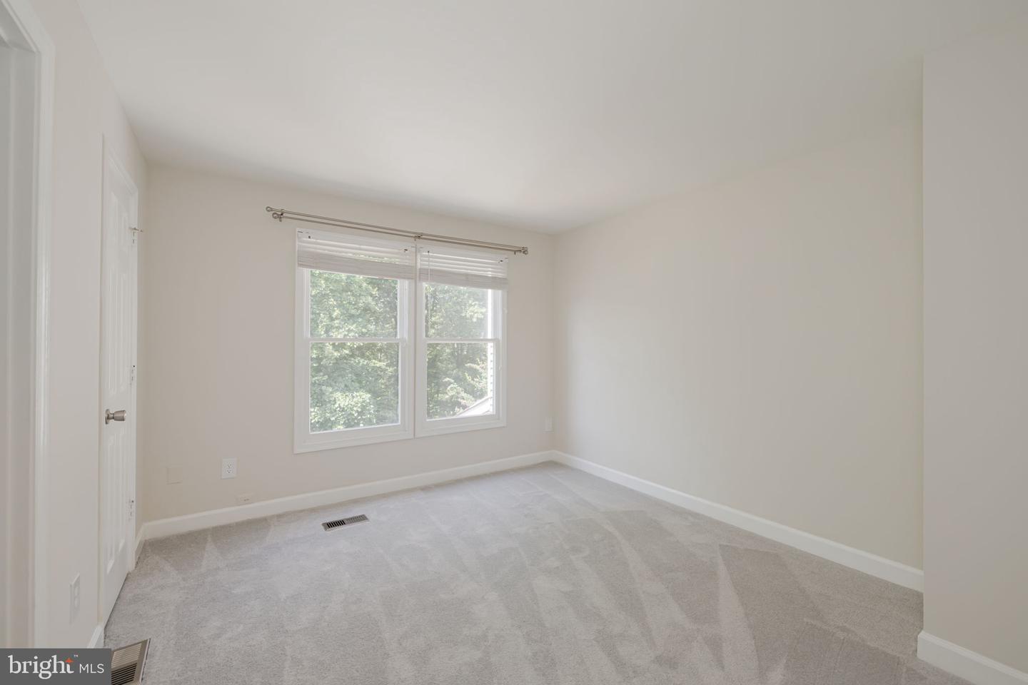 6110 JOUST LN, ALEXANDRIA, Virginia 22315, 3 Bedrooms Bedrooms, ,3 BathroomsBathrooms,Residential,For sale,6110 JOUST LN,VAFX2250466 MLS # VAFX2250466