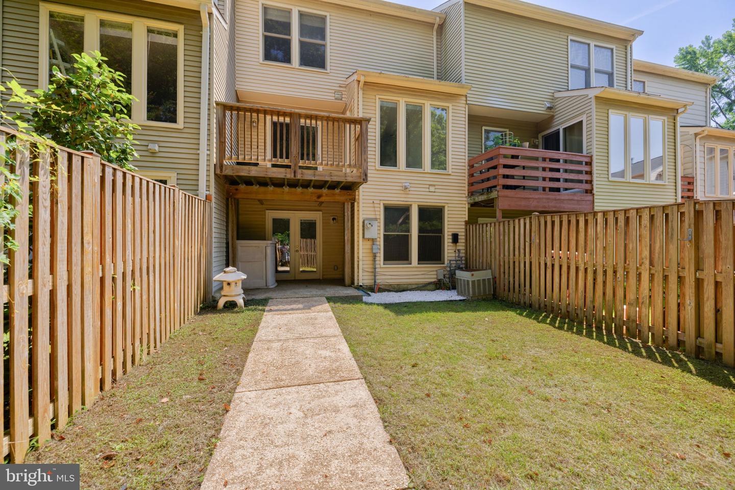 6110 JOUST LN, ALEXANDRIA, Virginia 22315, 3 Bedrooms Bedrooms, ,3 BathroomsBathrooms,Residential,For sale,6110 JOUST LN,VAFX2250466 MLS # VAFX2250466