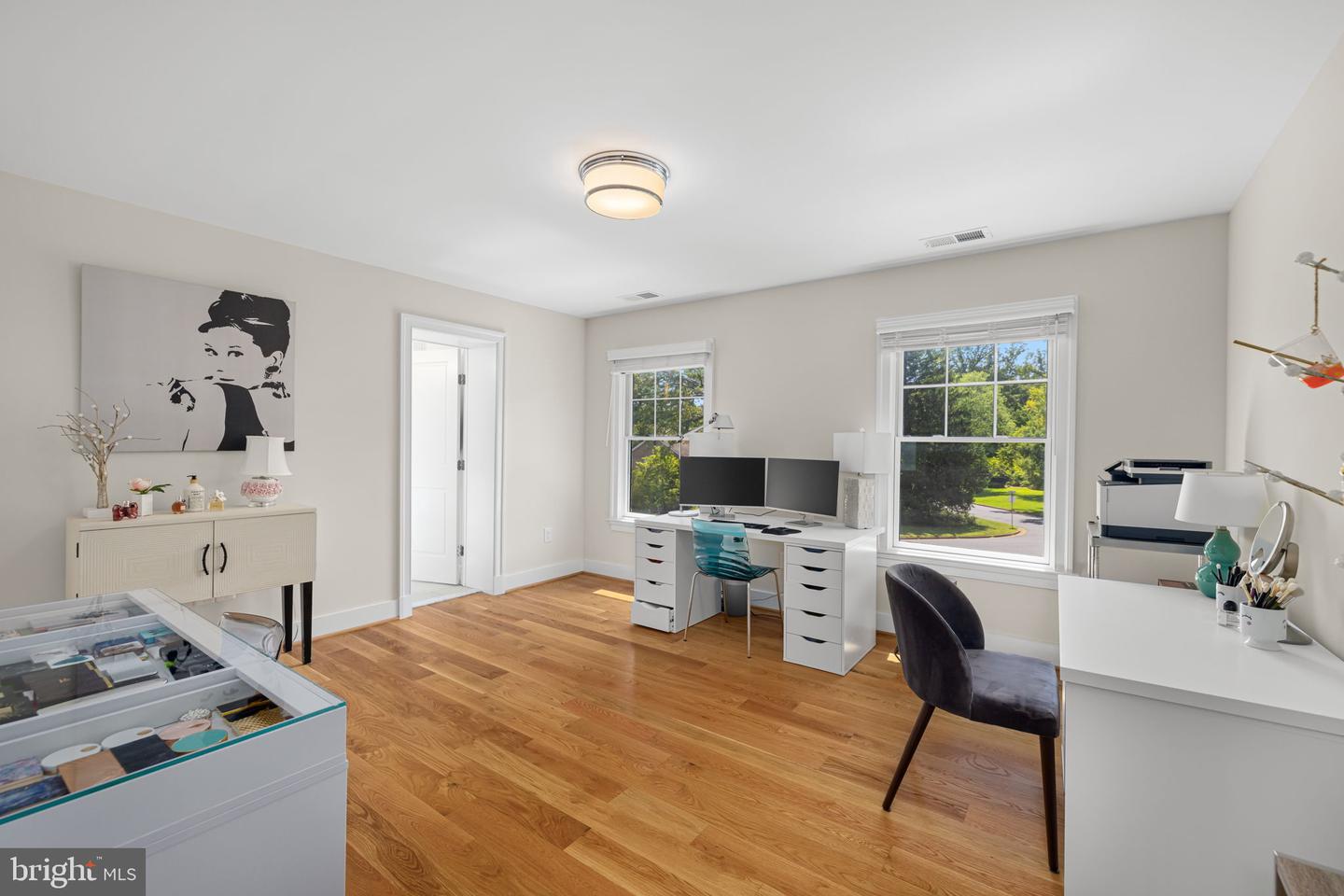 933 WOBURN CT, MCLEAN, Virginia 22102, 5 Bedrooms Bedrooms, ,6 BathroomsBathrooms,Residential,For sale,933 WOBURN CT,VAFX2250482 MLS # VAFX2250482