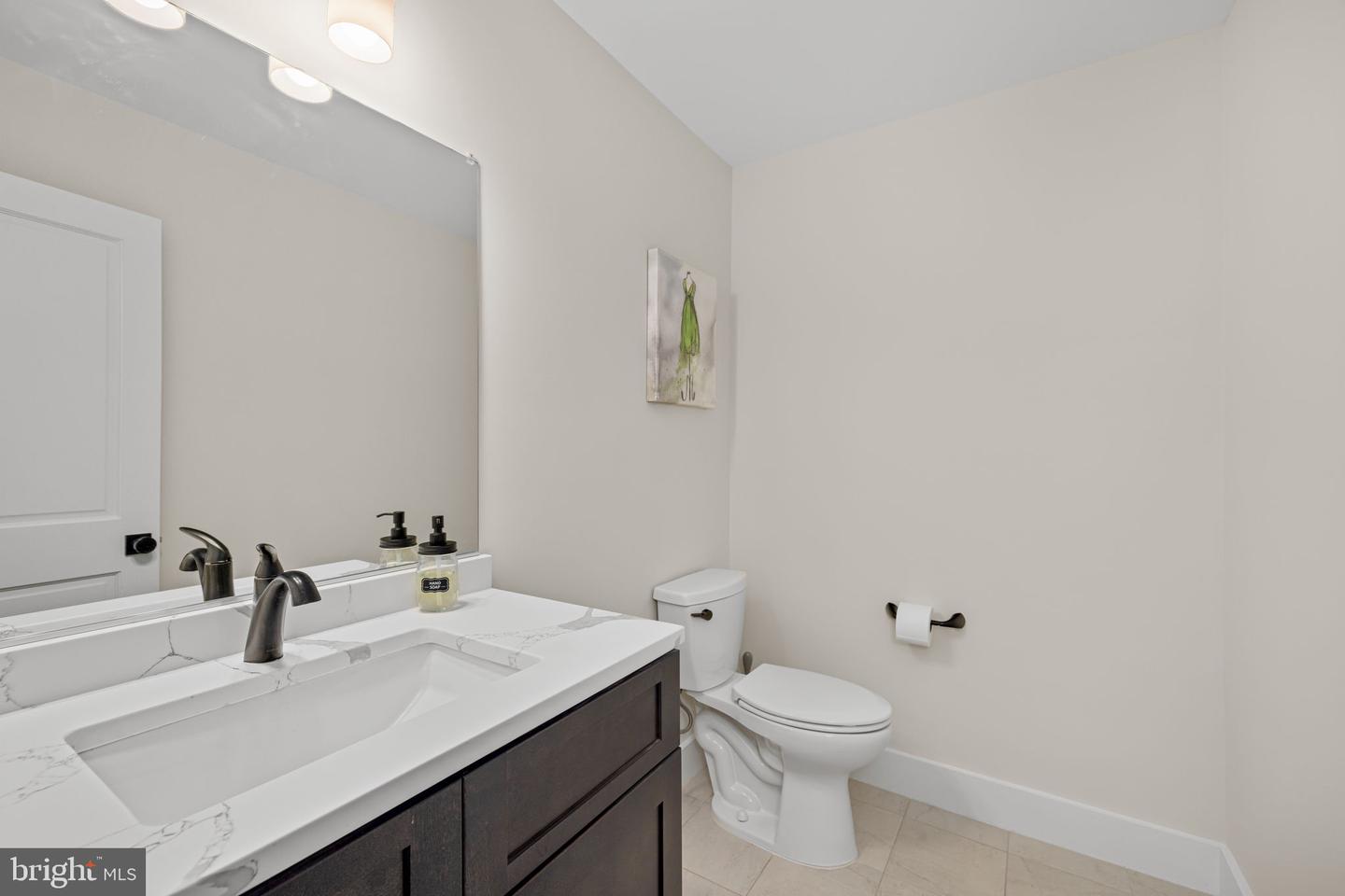 933 WOBURN CT, MCLEAN, Virginia 22102, 5 Bedrooms Bedrooms, ,6 BathroomsBathrooms,Residential,For sale,933 WOBURN CT,VAFX2250482 MLS # VAFX2250482