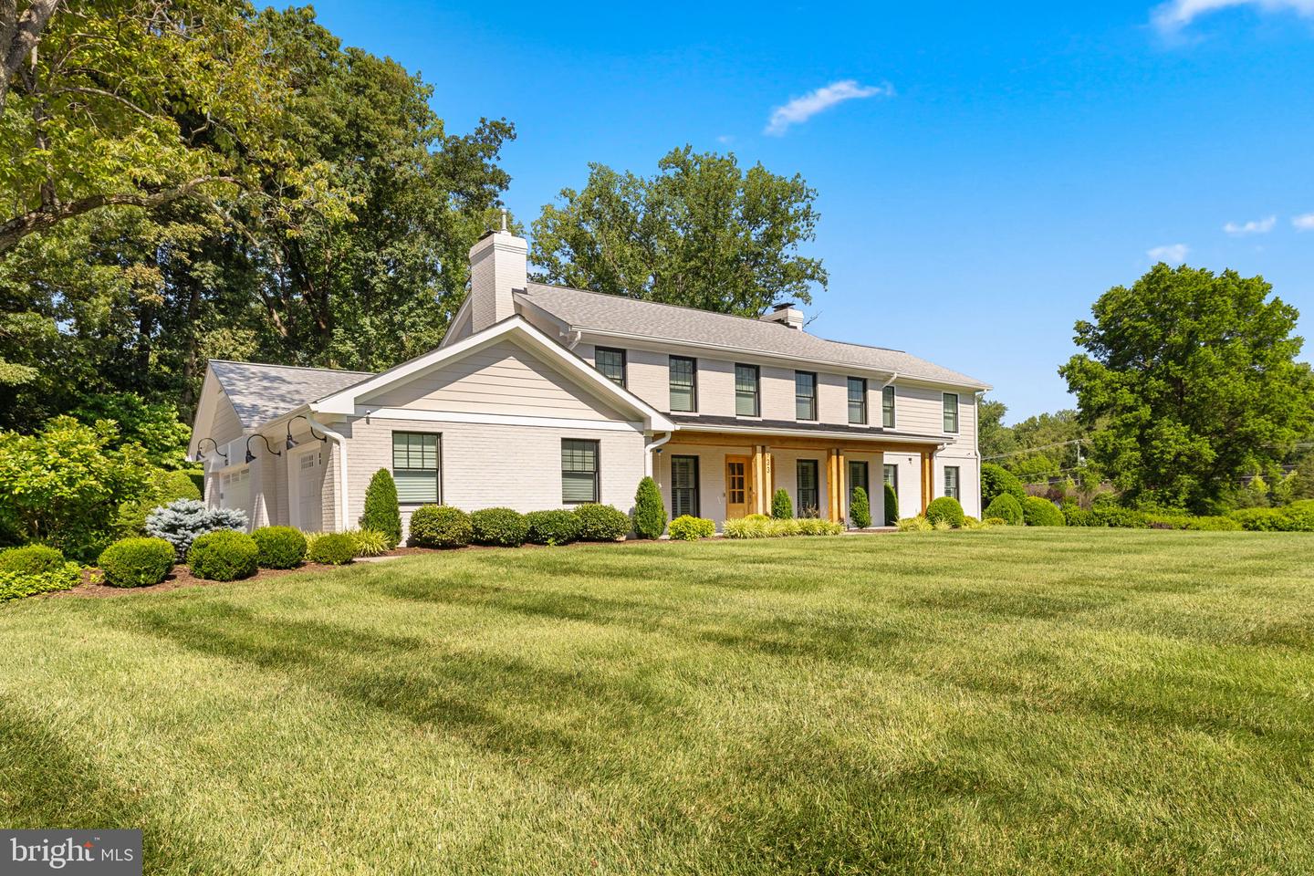 933 WOBURN CT, MCLEAN, Virginia 22102, 5 Bedrooms Bedrooms, ,6 BathroomsBathrooms,Residential,For sale,933 WOBURN CT,VAFX2250482 MLS # VAFX2250482