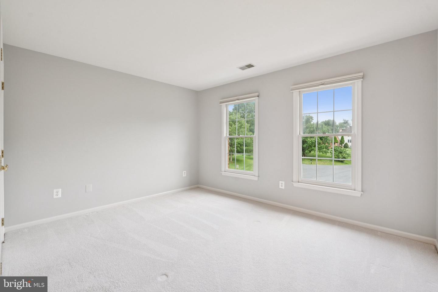 12213 WINDSOR HALL WAY, HERNDON, Virginia 20170, 4 Bedrooms Bedrooms, ,4 BathroomsBathrooms,Residential,For sale,12213 WINDSOR HALL WAY,VAFX2250534 MLS # VAFX2250534