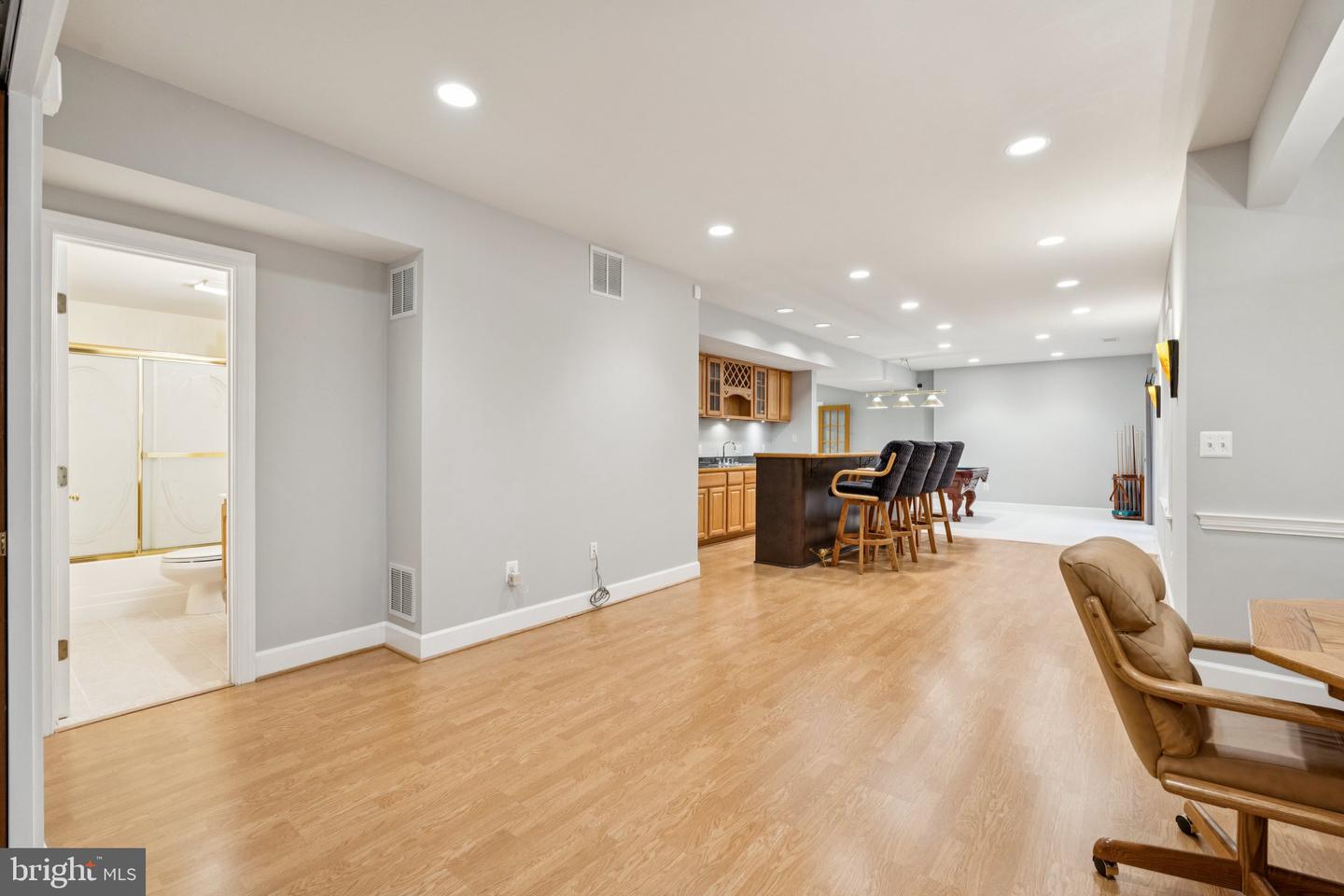 12213 WINDSOR HALL WAY, HERNDON, Virginia 20170, 4 Bedrooms Bedrooms, ,4 BathroomsBathrooms,Residential,For sale,12213 WINDSOR HALL WAY,VAFX2250534 MLS # VAFX2250534