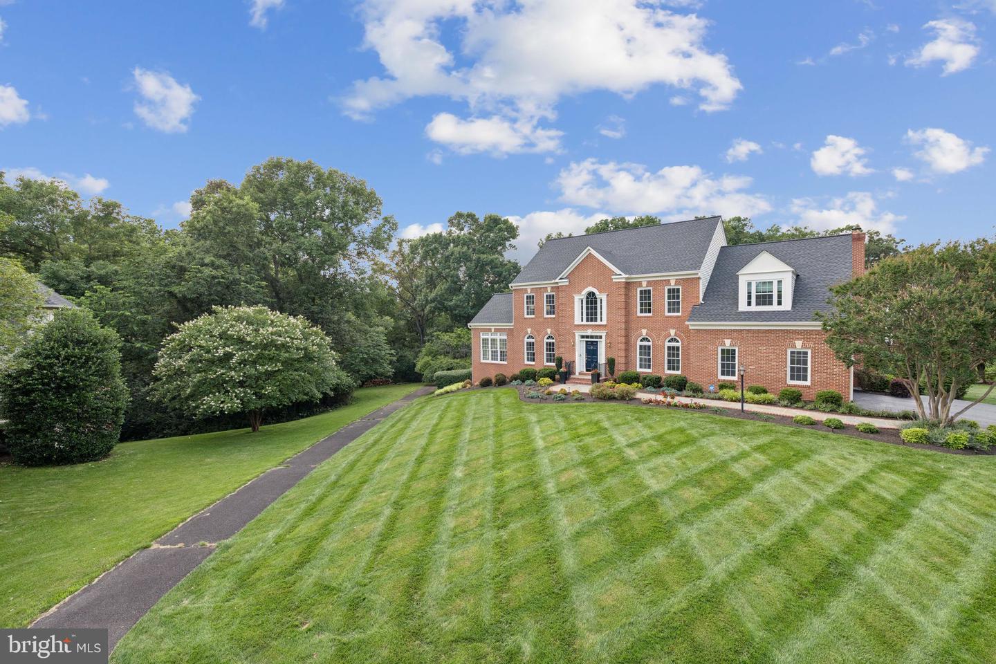 12213 WINDSOR HALL WAY, HERNDON, Virginia 20170, 4 Bedrooms Bedrooms, ,4 BathroomsBathrooms,Residential,For sale,12213 WINDSOR HALL WAY,VAFX2250534 MLS # VAFX2250534