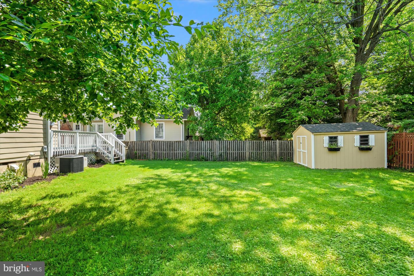 323 CLIFFORD AVE, ALEXANDRIA, Virginia 22305, 3 Bedrooms Bedrooms, ,3 BathroomsBathrooms,Residential,For sale,323 CLIFFORD AVE,VAAX2046912 MLS # VAAX2046912