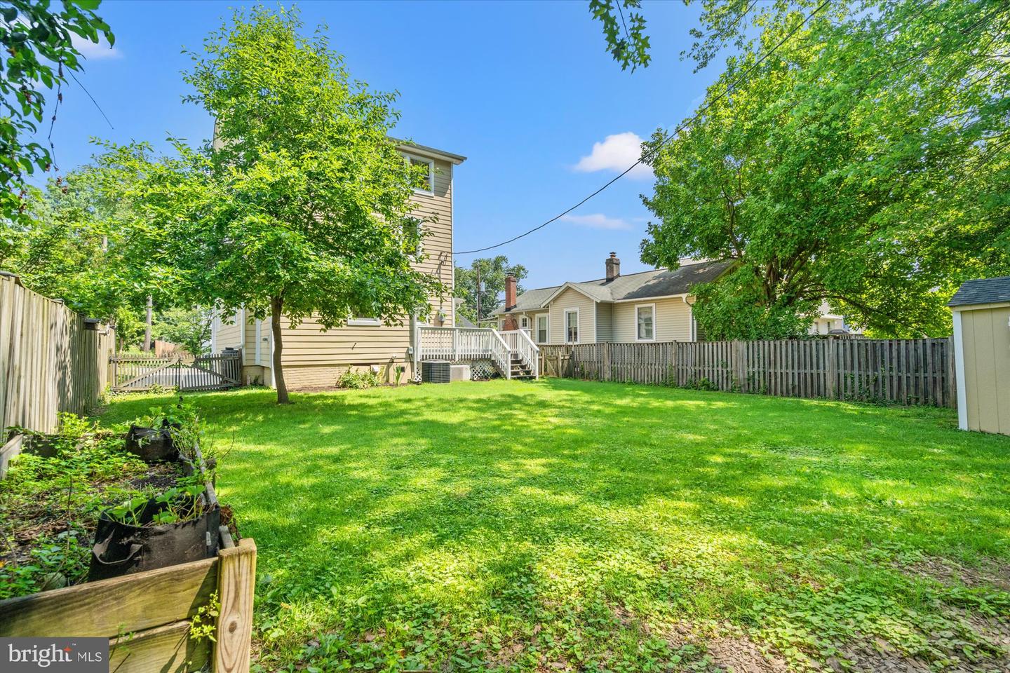 323 CLIFFORD AVE, ALEXANDRIA, Virginia 22305, 3 Bedrooms Bedrooms, ,3 BathroomsBathrooms,Residential,For sale,323 CLIFFORD AVE,VAAX2046912 MLS # VAAX2046912