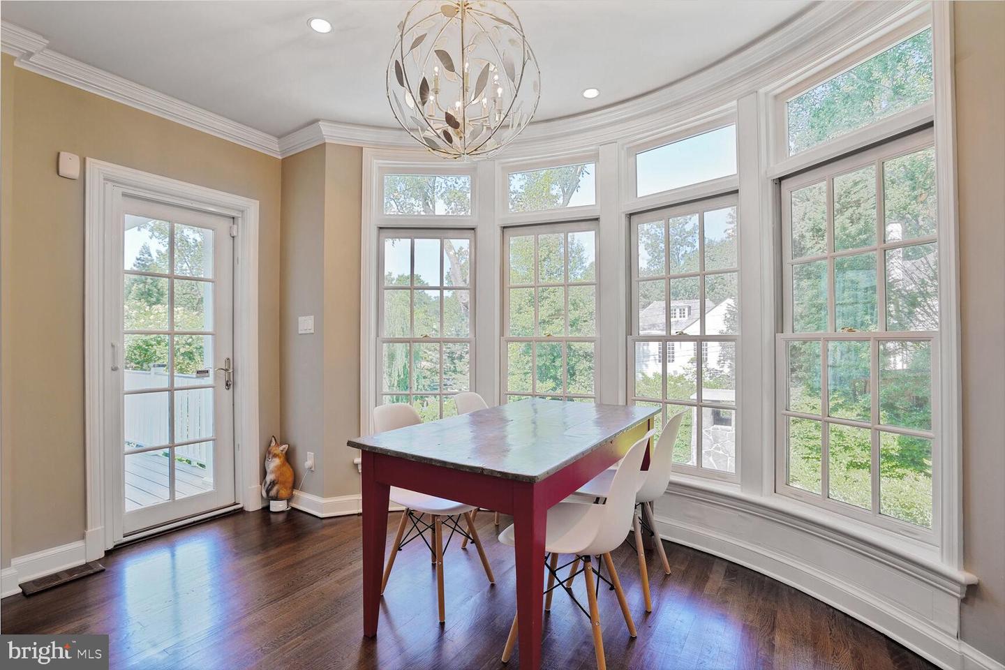 5053 SEDGWICK ST NW, WASHINGTON, District Of Columbia 20016, 5 Bedrooms Bedrooms, ,4 BathroomsBathrooms,Residential,For sale,5053 SEDGWICK ST NW,DCDC2207700 MLS # DCDC2207700