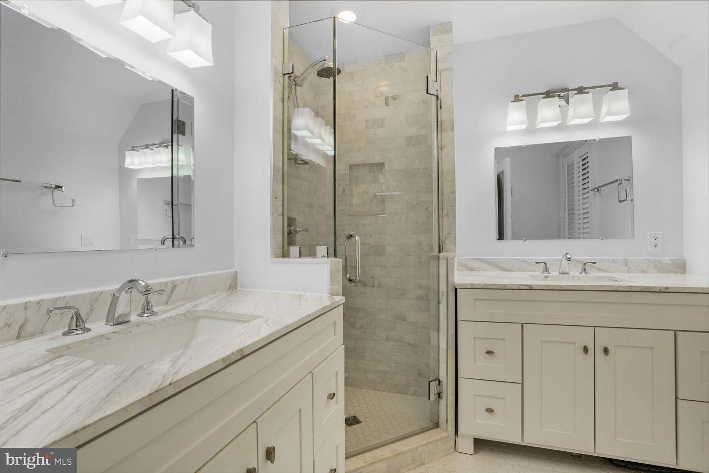 5053 SEDGWICK ST NW, WASHINGTON, District Of Columbia 20016, 5 Bedrooms Bedrooms, ,4 BathroomsBathrooms,Residential,For sale,5053 SEDGWICK ST NW,DCDC2207700 MLS # DCDC2207700