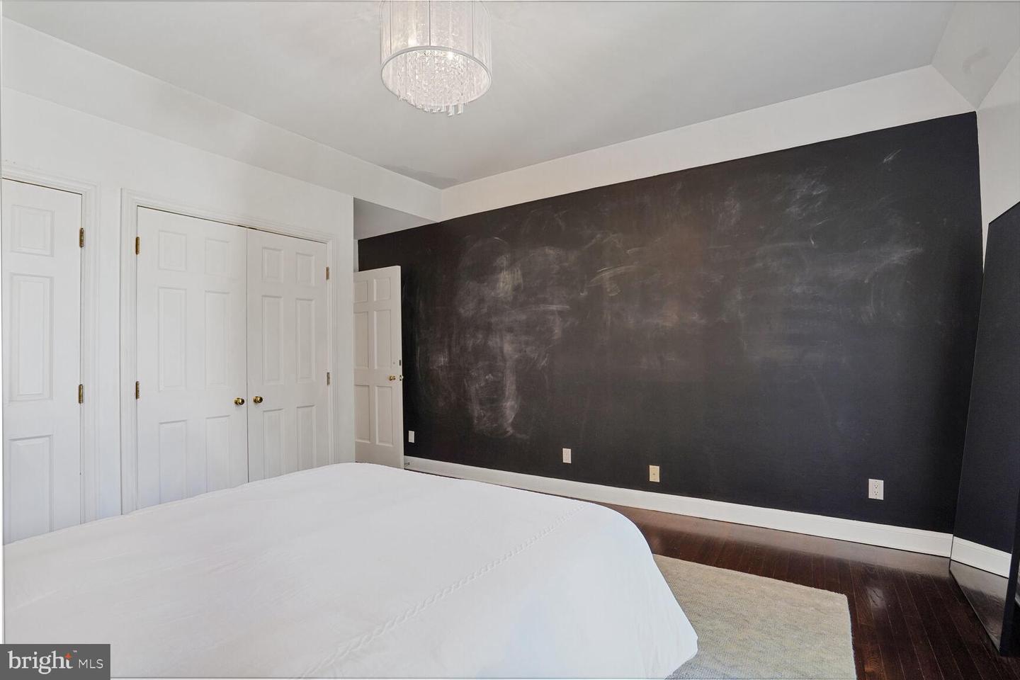 5053 SEDGWICK ST NW, WASHINGTON, District Of Columbia 20016, 5 Bedrooms Bedrooms, ,4 BathroomsBathrooms,Residential,For sale,5053 SEDGWICK ST NW,DCDC2207700 MLS # DCDC2207700