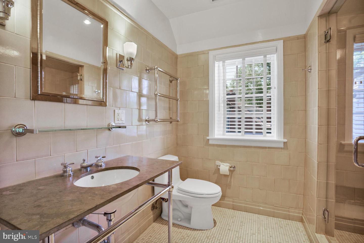 5053 SEDGWICK ST NW, WASHINGTON, District Of Columbia 20016, 5 Bedrooms Bedrooms, ,4 BathroomsBathrooms,Residential,For sale,5053 SEDGWICK ST NW,DCDC2207700 MLS # DCDC2207700