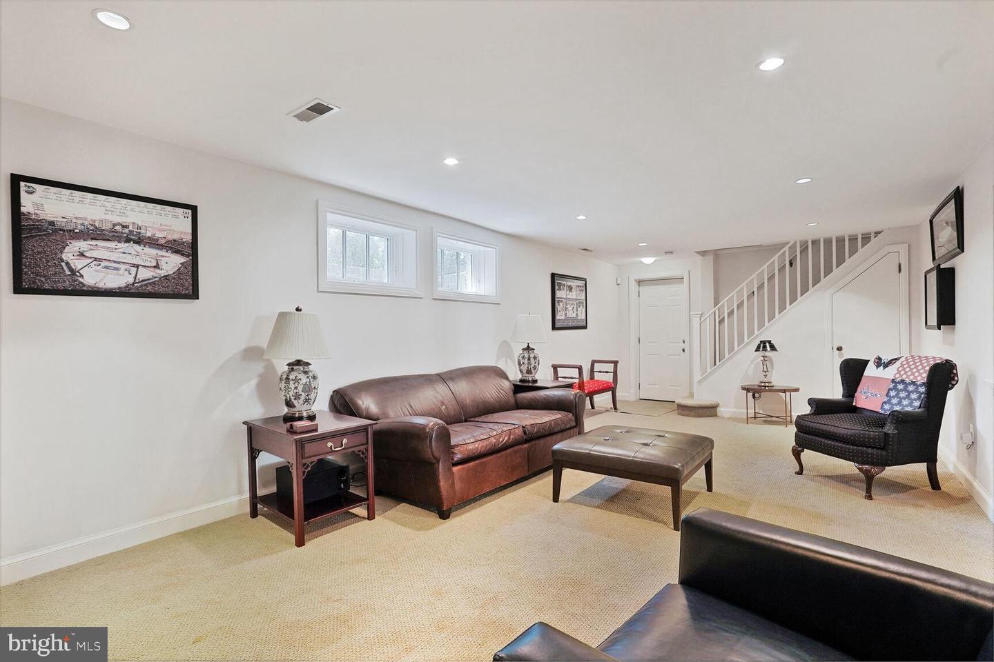 5053 SEDGWICK ST NW, WASHINGTON, District Of Columbia 20016, 5 Bedrooms Bedrooms, ,4 BathroomsBathrooms,Residential,For sale,5053 SEDGWICK ST NW,DCDC2207700 MLS # DCDC2207700