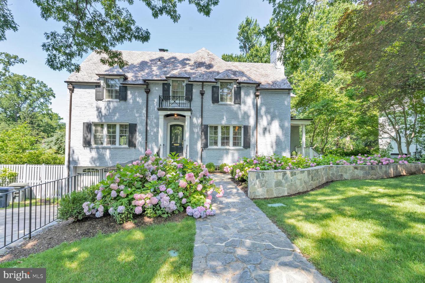 5053 SEDGWICK ST NW, WASHINGTON, District Of Columbia 20016, 5 Bedrooms Bedrooms, ,4 BathroomsBathrooms,Residential,For sale,5053 SEDGWICK ST NW,DCDC2207700 MLS # DCDC2207700