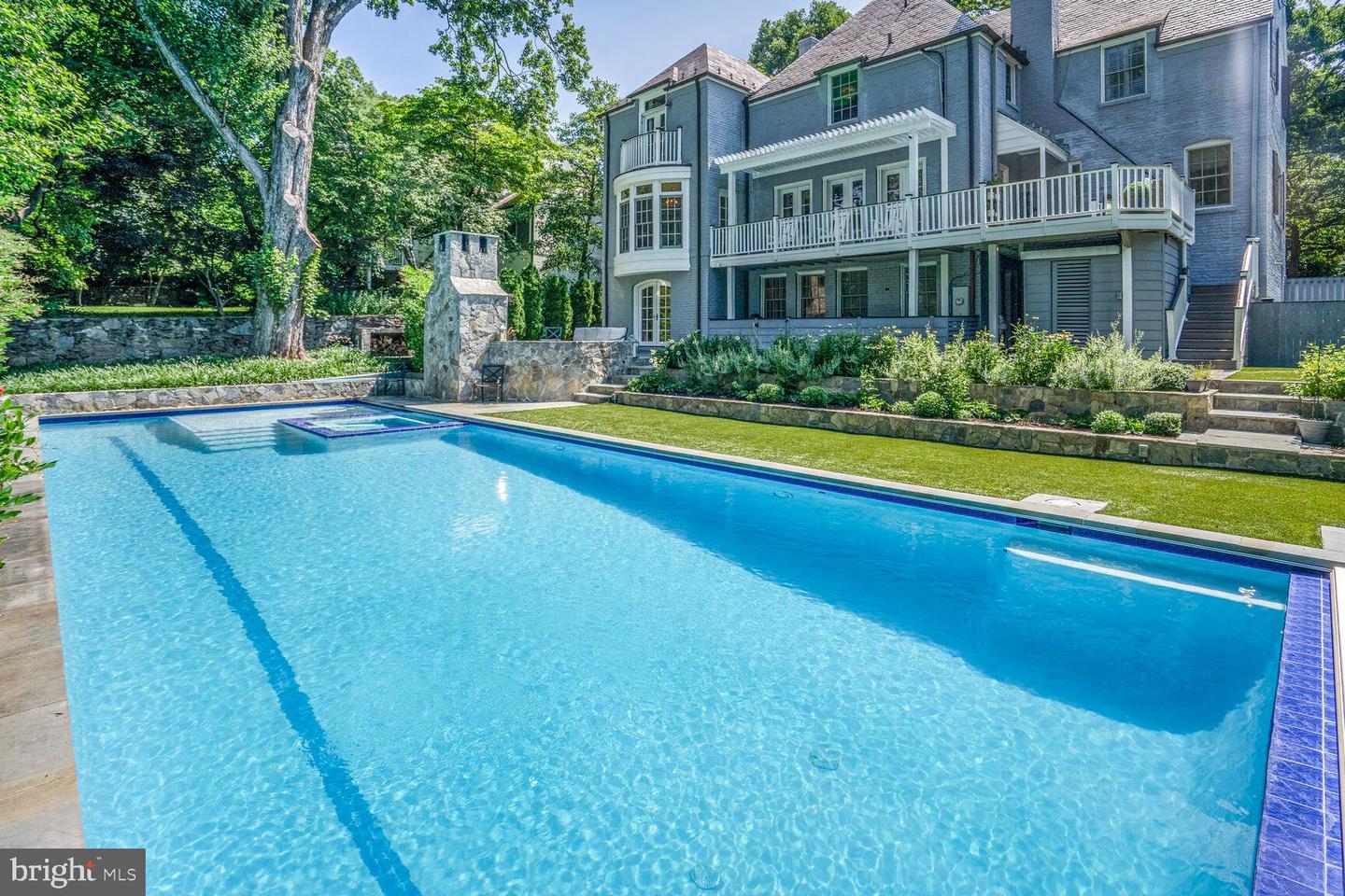 5053 SEDGWICK ST NW, WASHINGTON, District Of Columbia 20016, 5 Bedrooms Bedrooms, ,4 BathroomsBathrooms,Residential,For sale,5053 SEDGWICK ST NW,DCDC2207700 MLS # DCDC2207700