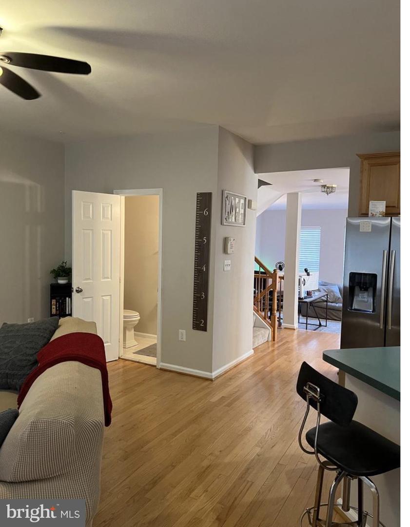 13222 GOOSE POND LN, FAIRFAX, Virginia 22033, 3 Bedrooms Bedrooms, 3 Rooms Rooms,2 BathroomsBathrooms,Residential,For sale,13222 GOOSE POND LN,VAFX2250588 MLS # VAFX2250588