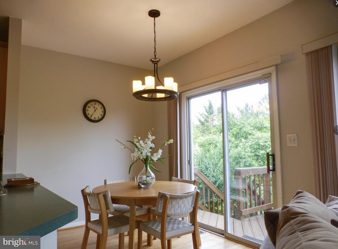 13222 GOOSE POND LN, FAIRFAX, Virginia 22033, 3 Bedrooms Bedrooms, 3 Rooms Rooms,2 BathroomsBathrooms,Residential,For sale,13222 GOOSE POND LN,VAFX2250588 MLS # VAFX2250588