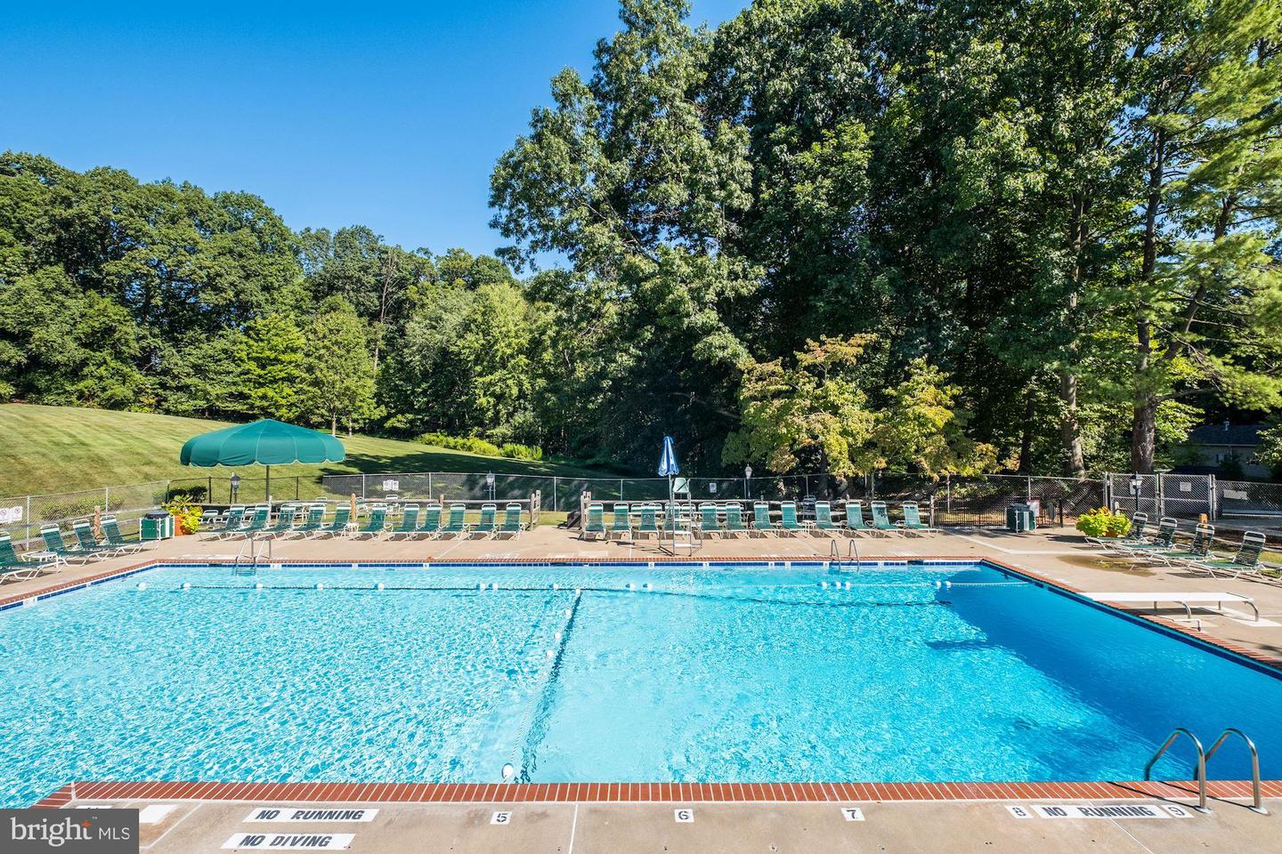 8384 FORRESTER BLVD, SPRINGFIELD, Virginia 22152, 2 Bedrooms Bedrooms, ,1 BathroomBathrooms,Residential,For sale,8384 FORRESTER BLVD,VAFX2250626 MLS # VAFX2250626