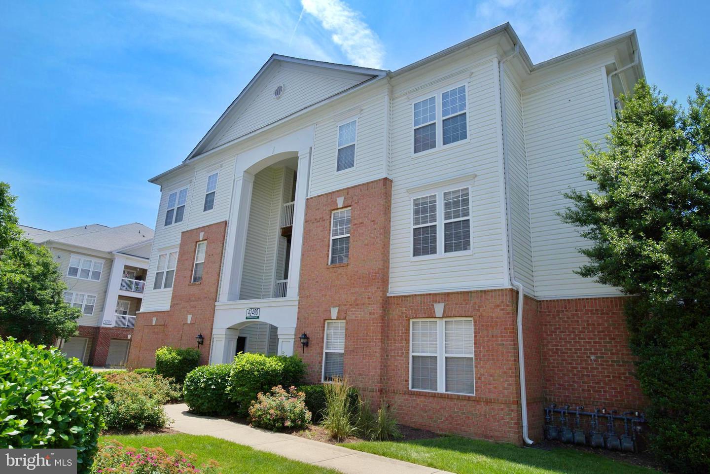 42480 ROCKROSE SQ #304, BRAMBLETON, Virginia 20148, 1 Bedroom Bedrooms, ,1 BathroomBathrooms,Residential,For sale,42480 ROCKROSE SQ #304,VALO2100522 MLS # VALO2100522
