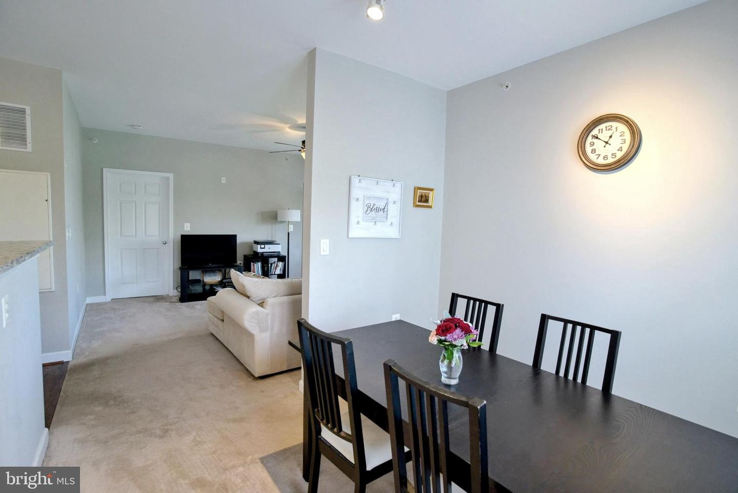 42480 ROCKROSE SQ #304, BRAMBLETON, Virginia 20148, 1 Bedroom Bedrooms, ,1 BathroomBathrooms,Residential,For sale,42480 ROCKROSE SQ #304,VALO2100522 MLS # VALO2100522