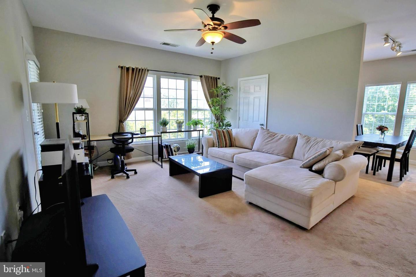 42480 ROCKROSE SQ #304, BRAMBLETON, Virginia 20148, 1 Bedroom Bedrooms, ,1 BathroomBathrooms,Residential,For sale,42480 ROCKROSE SQ #304,VALO2100522 MLS # VALO2100522