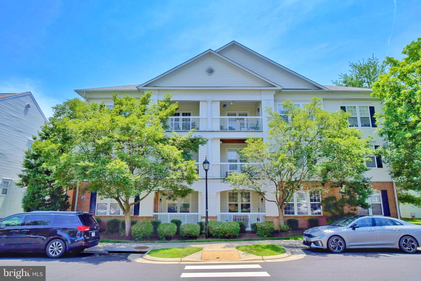 42480 ROCKROSE SQ #304, BRAMBLETON, Virginia 20148, 1 Bedroom Bedrooms, ,1 BathroomBathrooms,Residential,For sale,42480 ROCKROSE SQ #304,VALO2100522 MLS # VALO2100522