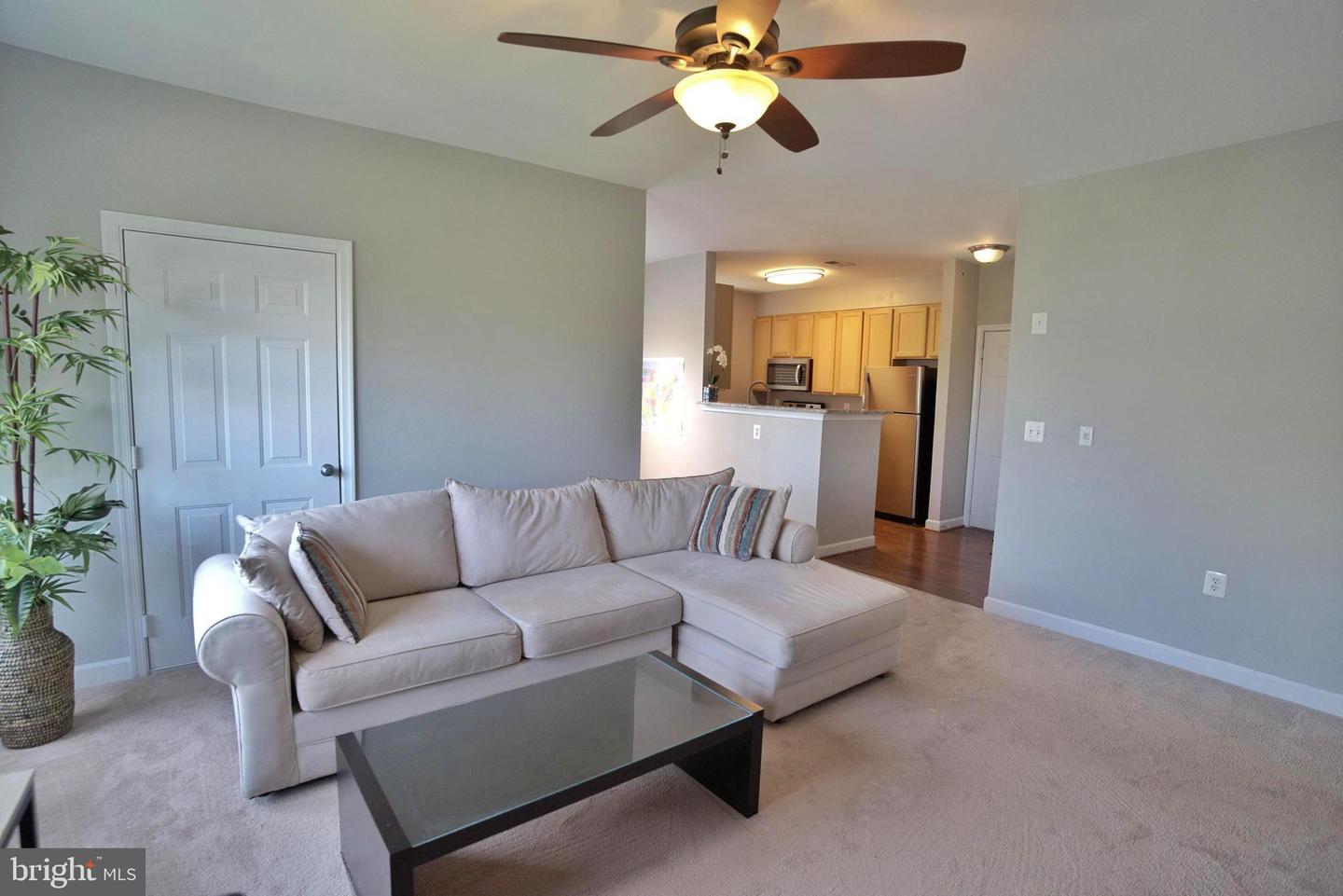 42480 ROCKROSE SQ #304, BRAMBLETON, Virginia 20148, 1 Bedroom Bedrooms, ,1 BathroomBathrooms,Residential,For sale,42480 ROCKROSE SQ #304,VALO2100522 MLS # VALO2100522
