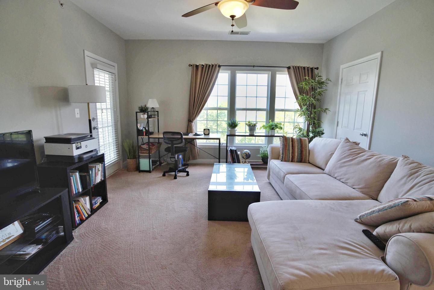42480 ROCKROSE SQ #304, BRAMBLETON, Virginia 20148, 1 Bedroom Bedrooms, ,1 BathroomBathrooms,Residential,For sale,42480 ROCKROSE SQ #304,VALO2100522 MLS # VALO2100522