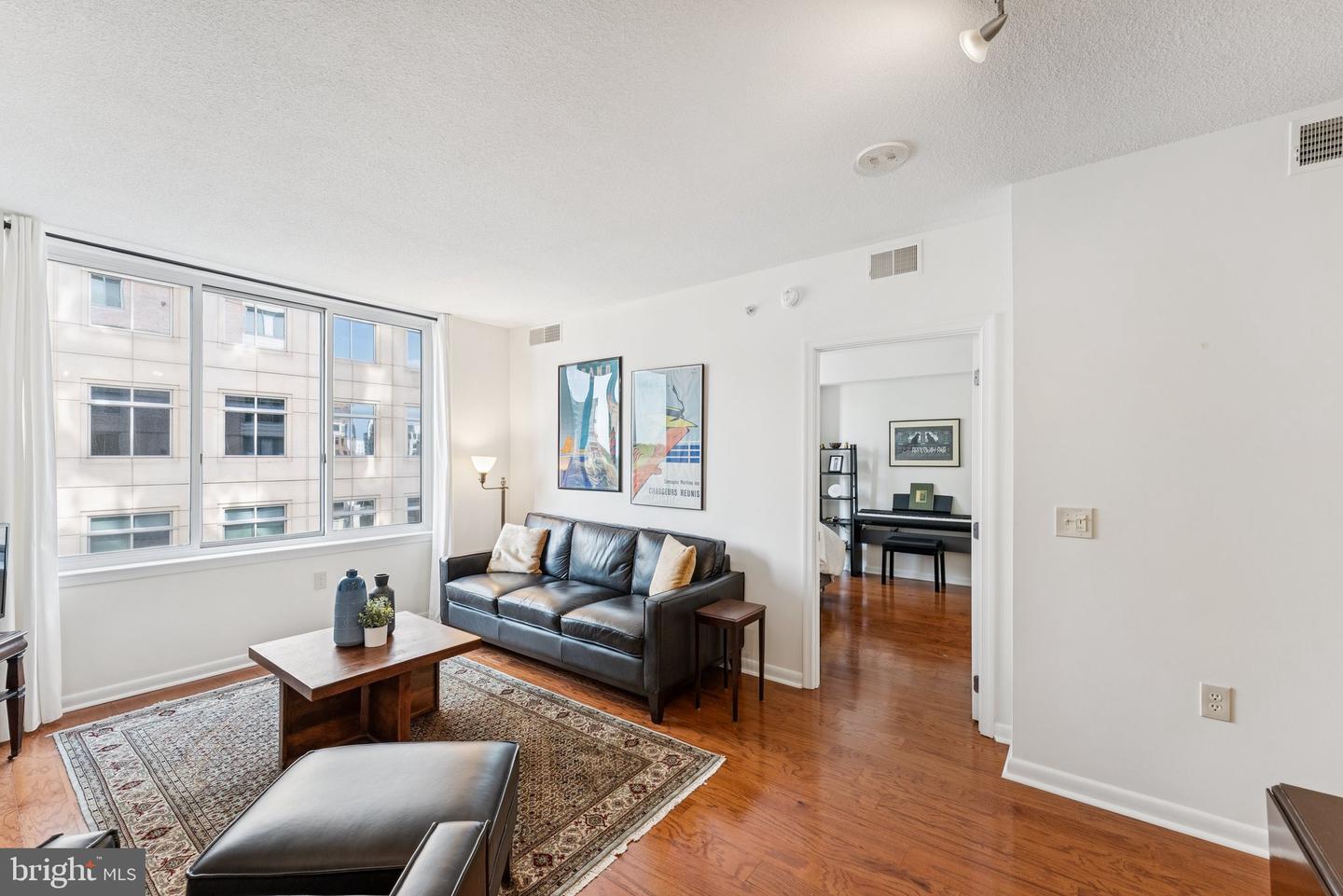 851 N GLEBE RD #718, ARLINGTON, Virginia 22203, 1 Bedroom Bedrooms, ,1 BathroomBathrooms,Residential,For sale,851 N GLEBE RD #718,VAAR2059854 MLS # VAAR2059854